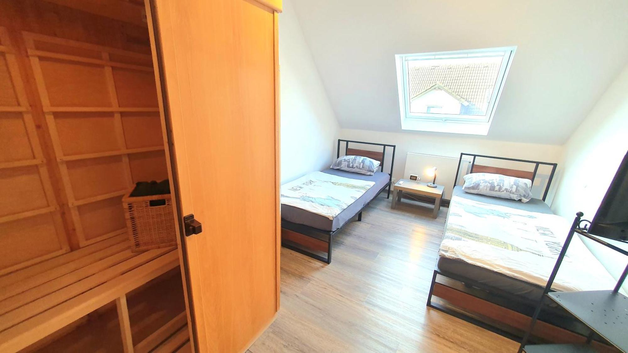 Frankes Sleep Inn, 4, 2, 1 Raumwohnungen, Sauna Velbert Buitenkant foto