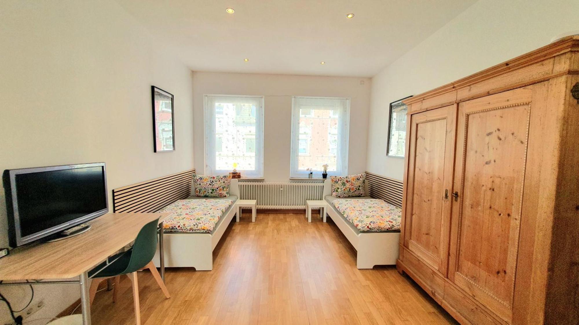 Frankes Sleep Inn, 4, 2, 1 Raumwohnungen, Sauna Velbert Buitenkant foto