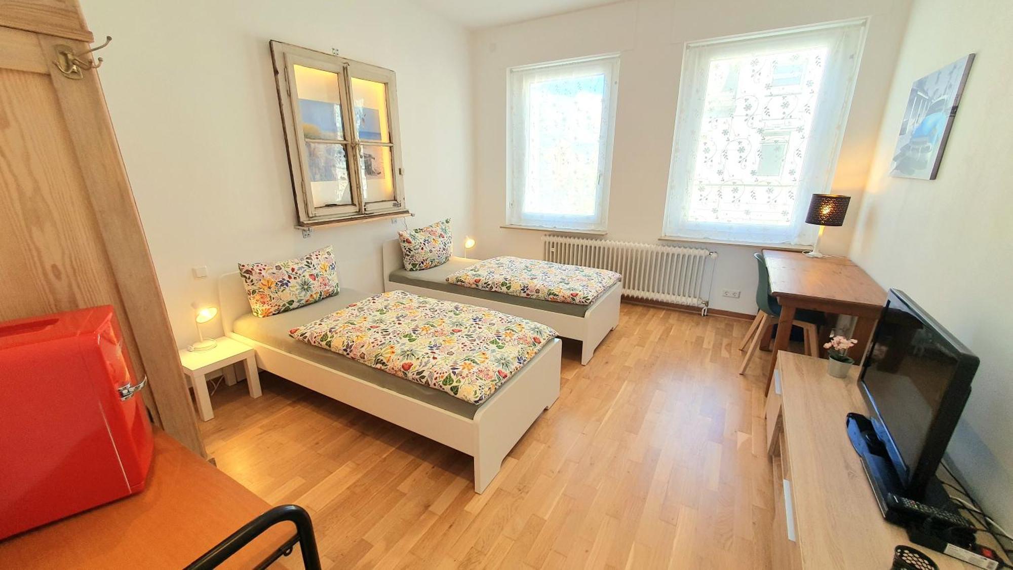 Frankes Sleep Inn, 4, 2, 1 Raumwohnungen, Sauna Velbert Buitenkant foto